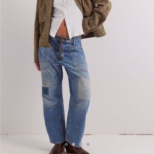 Free People Moxie Pull on barrel jeans 25 NWT